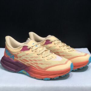 Hoka Speedgoat 5